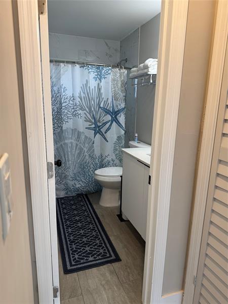 Building Photo - 827 SW 29th St