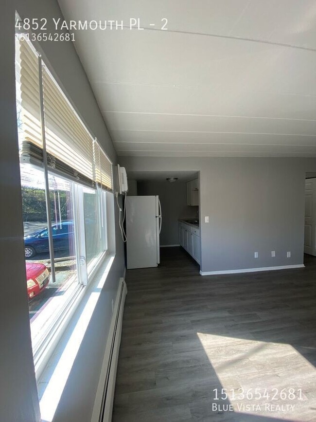 Building Photo - 4852 Yarmouth Pl