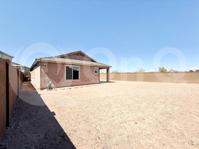 Building Photo - 6907 W Pedro Ln