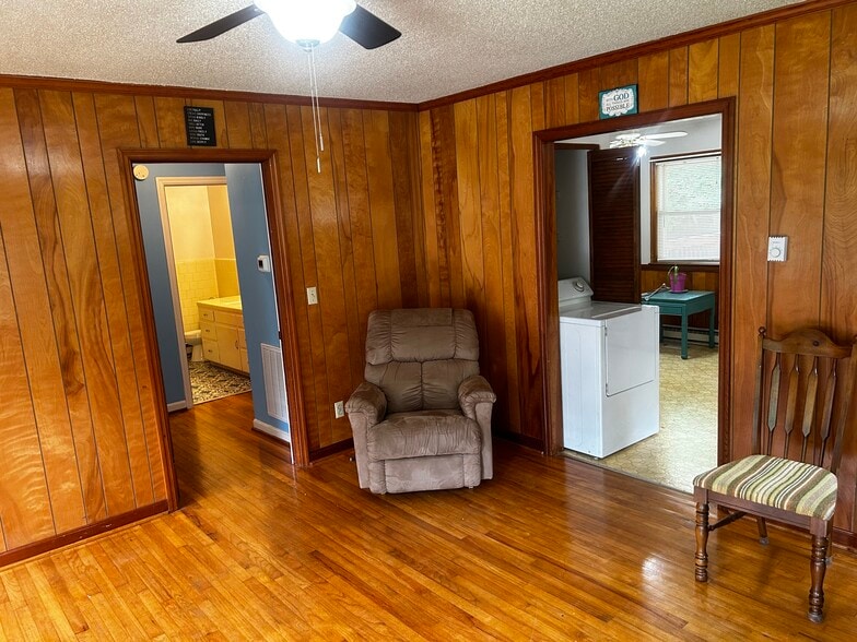 Living Area - 3733 Wakefield Ln
