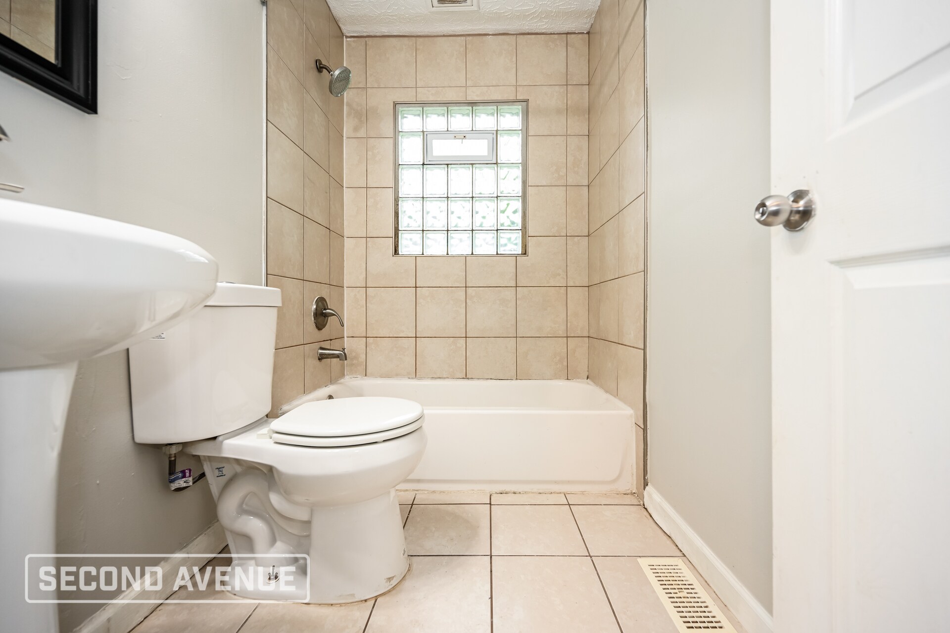 Building Photo - 6535 Coffey St