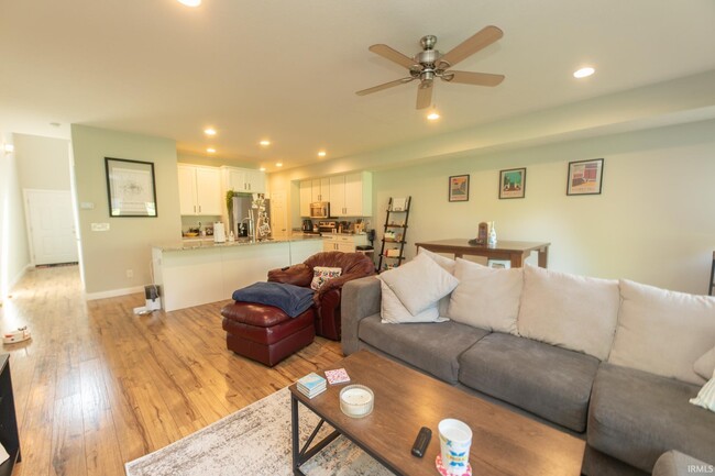 Building Photo - 3138 S Cuffers Dr