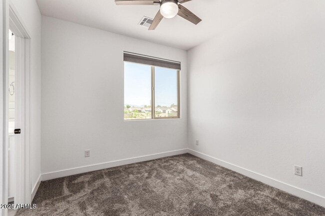 Building Photo - 8773 W Medlock Dr