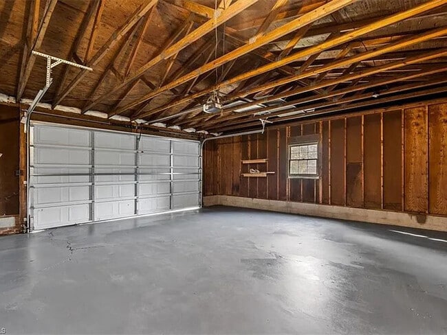 Building Photo - Earn Wealth While Leasing - Like a Homeowner - Lease to Own