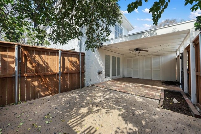 Building Photo - 6107 Bullard Dr