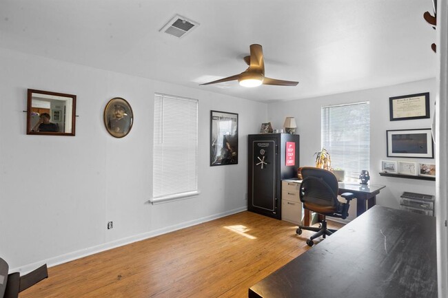 Building Photo - 15801 FM 969