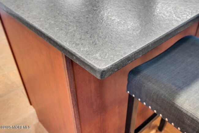 Building Photo - 500 Deal Lake Dr