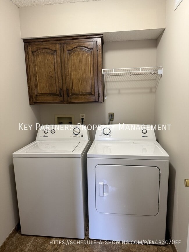 Building Photo - 14720 Goodman St