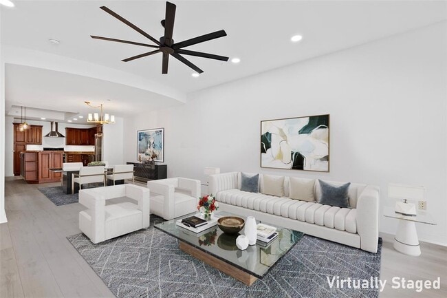 Building Photo - 1812 West Ave