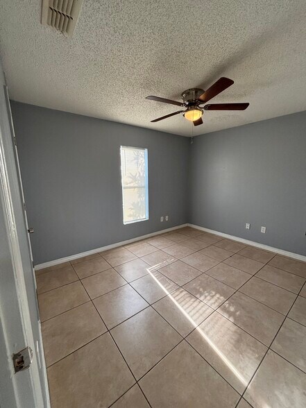 Building Photo - 452 Apopka Hills Cir