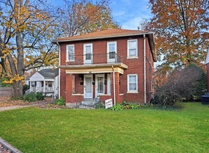 Building Photo - 724 Brookline Ave