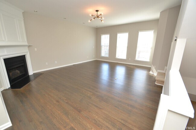 Building Photo - 701 Sutter Gate Ln