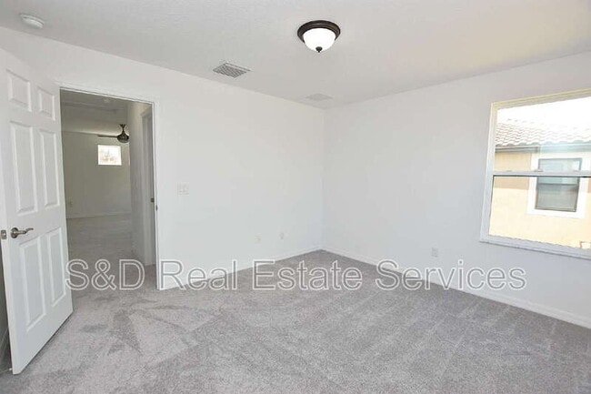 Building Photo - 3953 Aquilla Dr