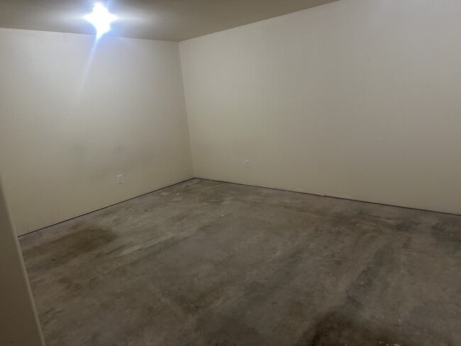 Building Photo - 518 Winter Park Dr