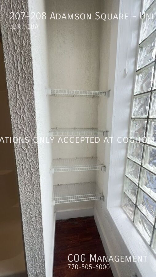 Building Photo - 207-208 Adamson Square-Unit A