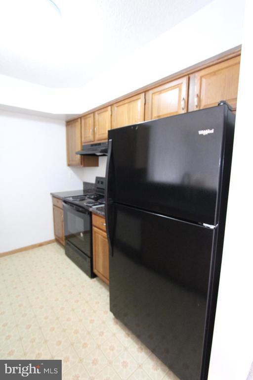 Building Photo - 2114 Aspen Dr