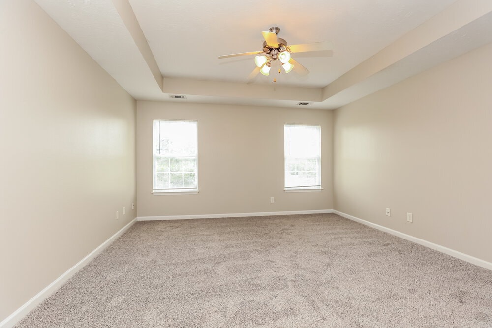 Building Photo - 1104 Harmony Ln