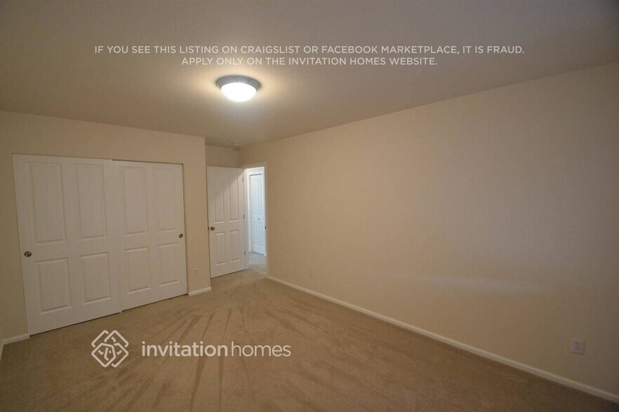 Building Photo - 6206 Park St E