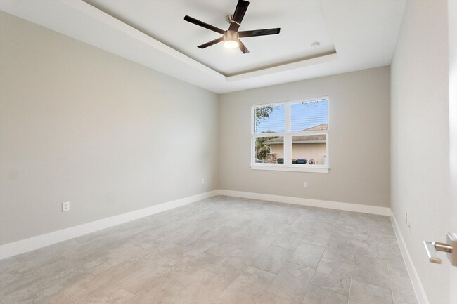 Building Photo - 1482 Gardenside Cir