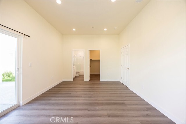 Building Photo - 2558 S 10th Ave