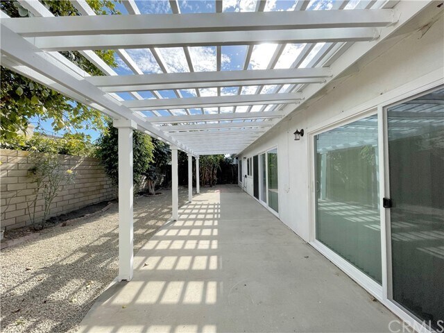 Building Photo - 17152 Northfield Ln