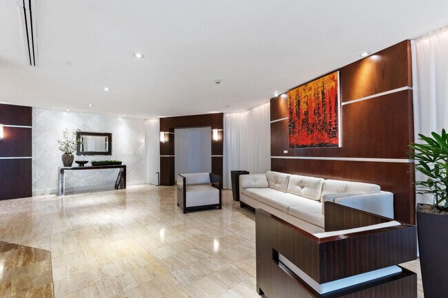 Building Photo - 2451 Brickell Ave