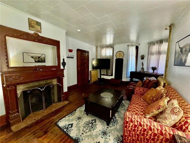 Building Photo - 1464 W Minnehaha Ave