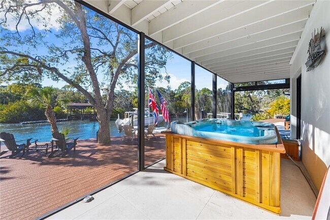 Building Photo - 2500 Monterey St