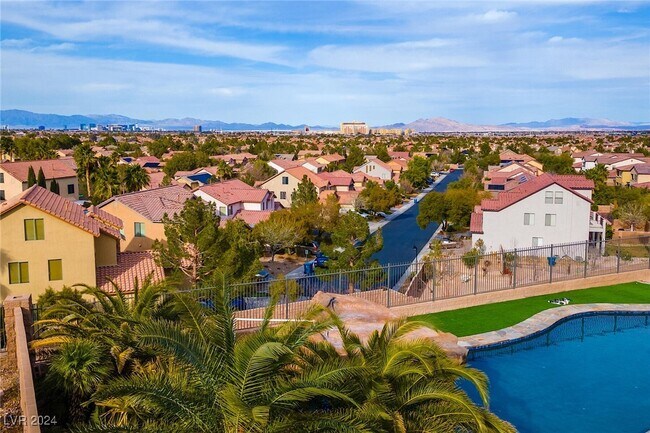 Building Photo - 11338 Villa Bellagio Dr