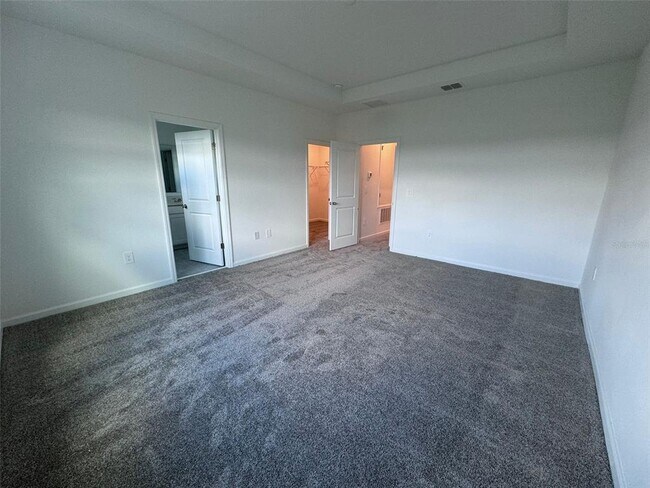 Building Photo - 3133 Laurent Lp