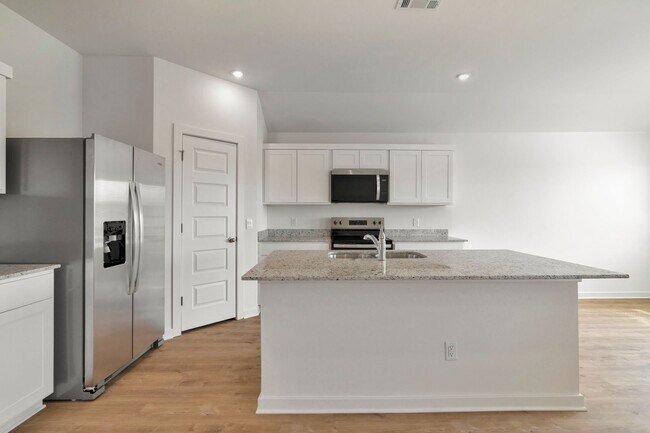 Building Photo - Brand-New 3 Bedroom Home in Prairie Grove! Move-in Ready!