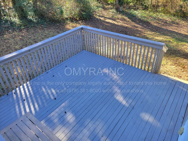 Building Photo - Charming 3 Bedroom Home in Snellville!
