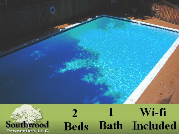 Building Photo - 664 E Cherry St