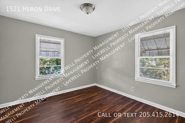 Building Photo - 1521 Heron Dr