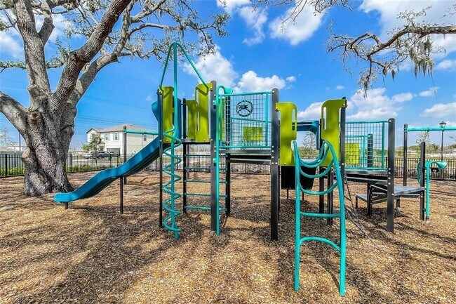 Building Photo - 14138 Poke Ridge Dr