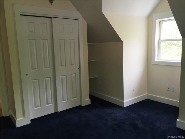 Building Photo - 2130 Hunterbrook Rd