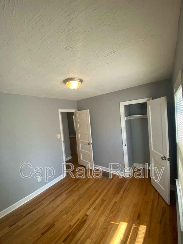 Building Photo - 2299 Hamilton Ave