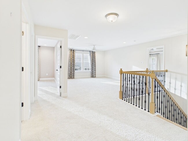 Building Photo - 4725 Tuscany Pl