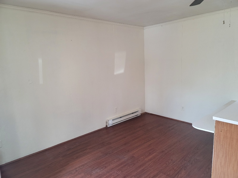 Building Photo - 420a Crout Rd