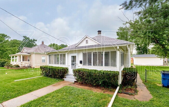 Building Photo - 115 Jersey Ave