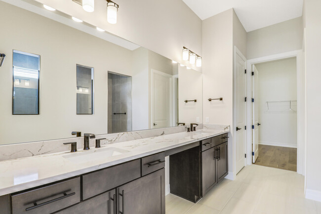 Building Photo - 10778 Stellar Cir