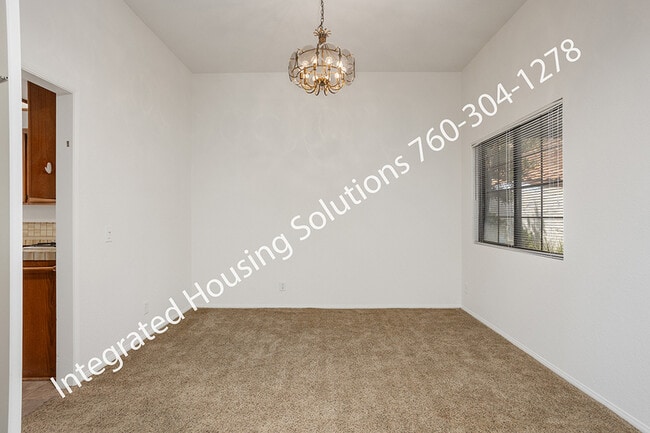 Building Photo - 3841 Violet Glen