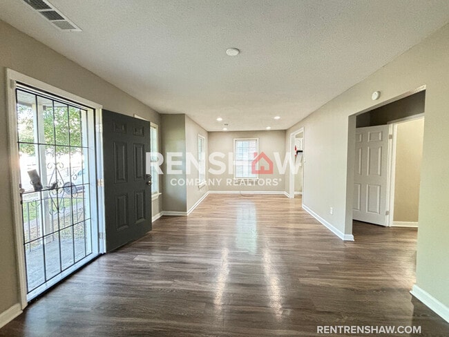 Building Photo - 1272 Semmes St