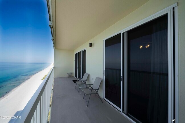 Primary Photo - 17757 Front Beach Rd