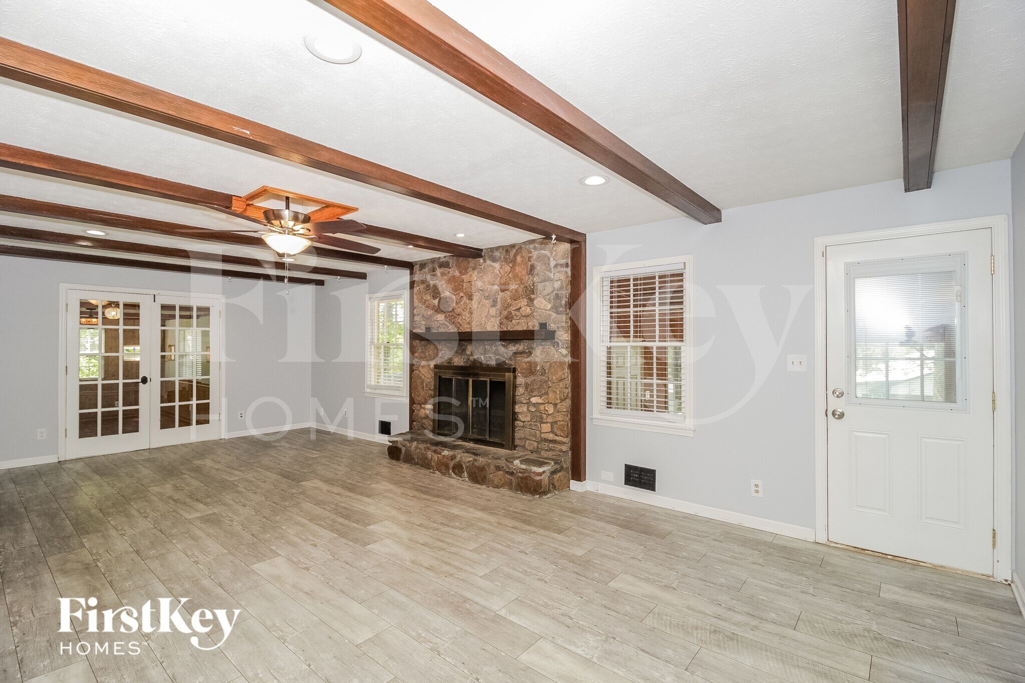 Building Photo - 30 Roving Hills Cir SE