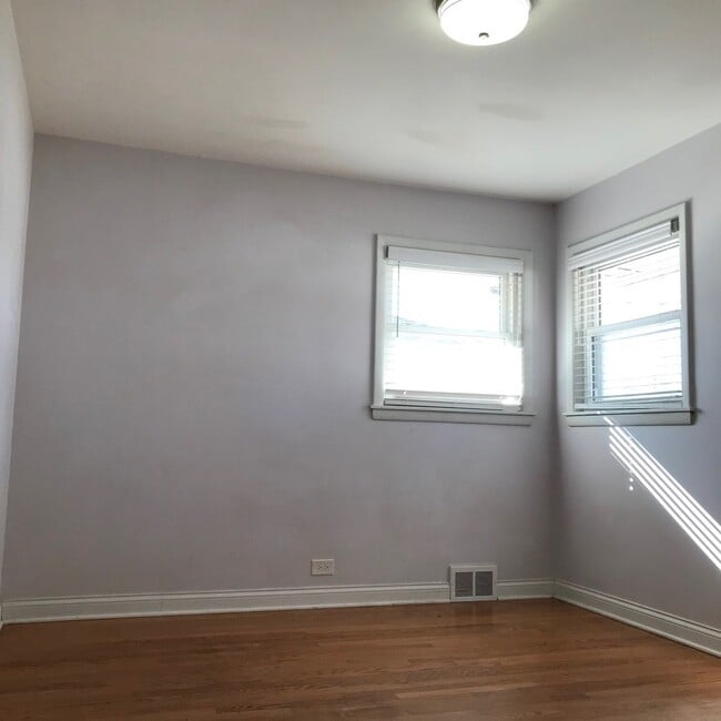 Building Photo - 8930 Meade Ave