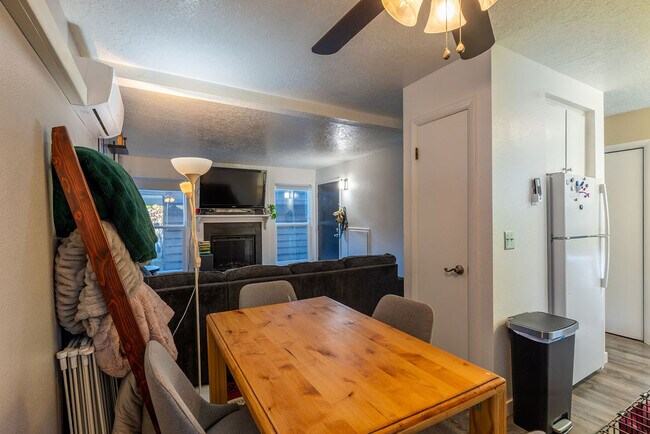 Building Photo - 369 W 1100 N
