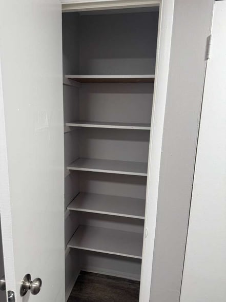 Building Photo - 13540 Superior Rd