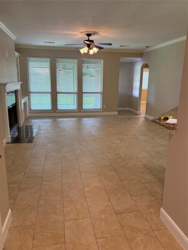 Building Photo - 1402 Township Ct