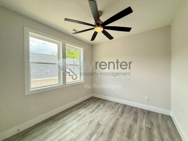 Building Photo - 732 Belle Vista Ave